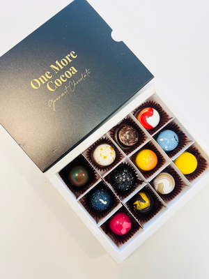 12 Piece Bonbon Box